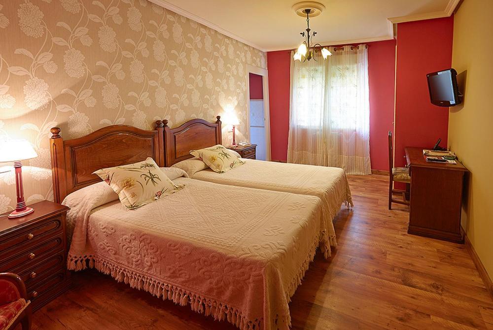 Casa Manoli Luarca Guest House Almuna Luaran gambar